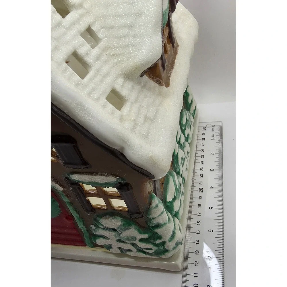 PartyLite Ceramic Winter Cottage Candle Holder Snow Roof Holiday Village P0261